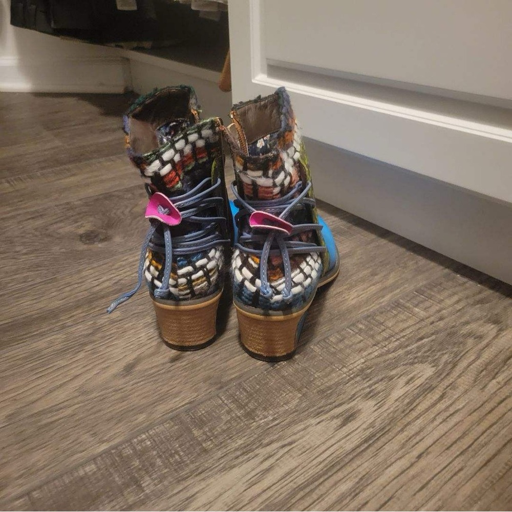 NWOB Colorful Women's Ankle Boots